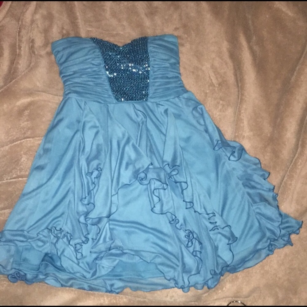 Blue dress